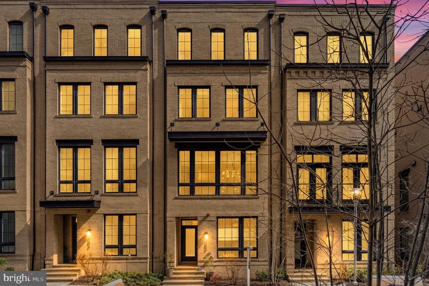 Property Photo: 1878 Easterly Road VA 20190