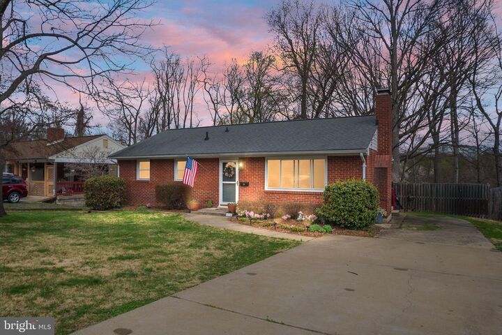 Property Photo: 6714 Ruskin Street VA 22150