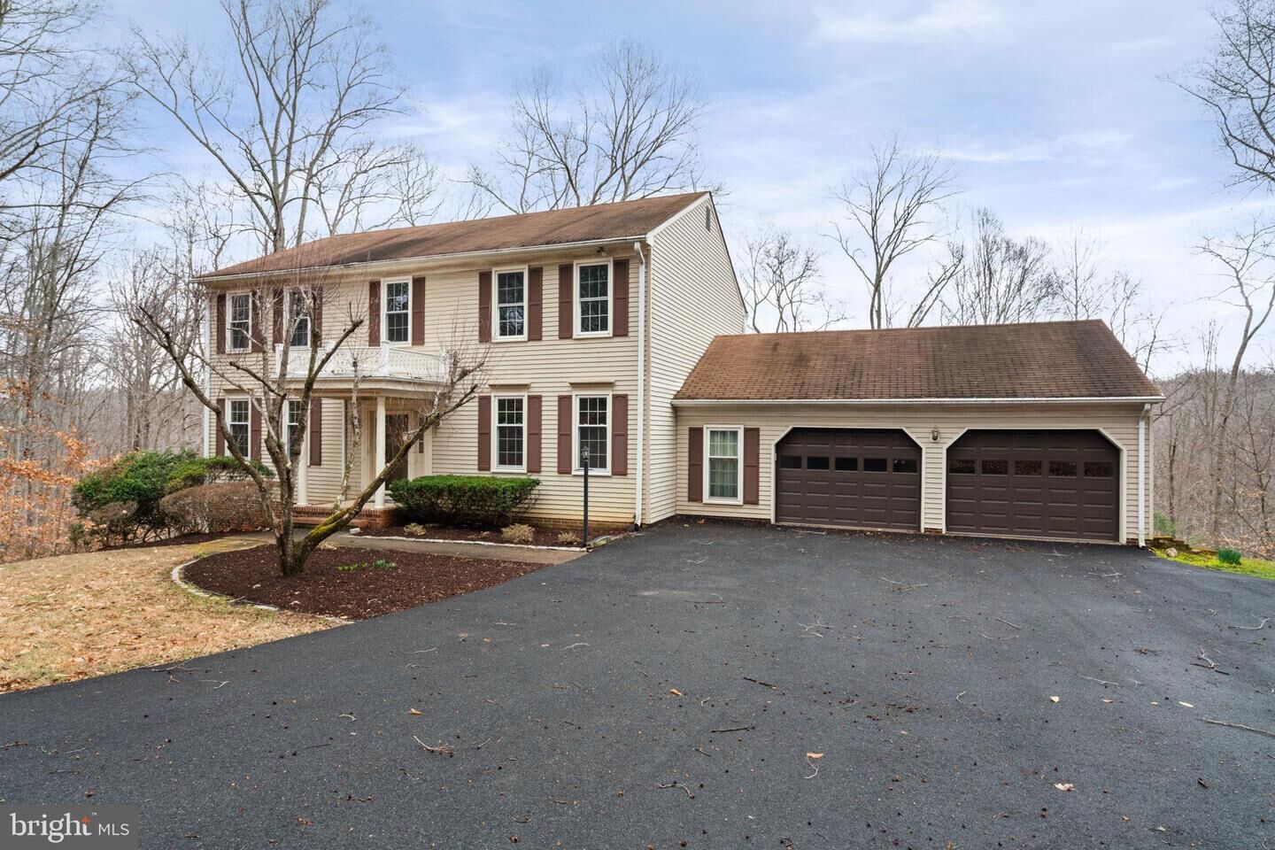 Property Photo:  5130 Cannon Bluff Drive  VA 22192 