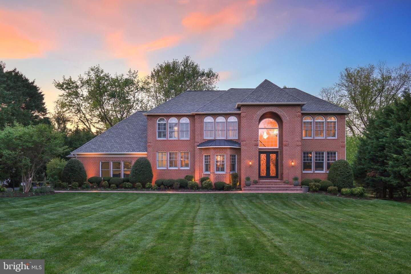 Property Photo: 11724 Gainsborough Road MD 20854