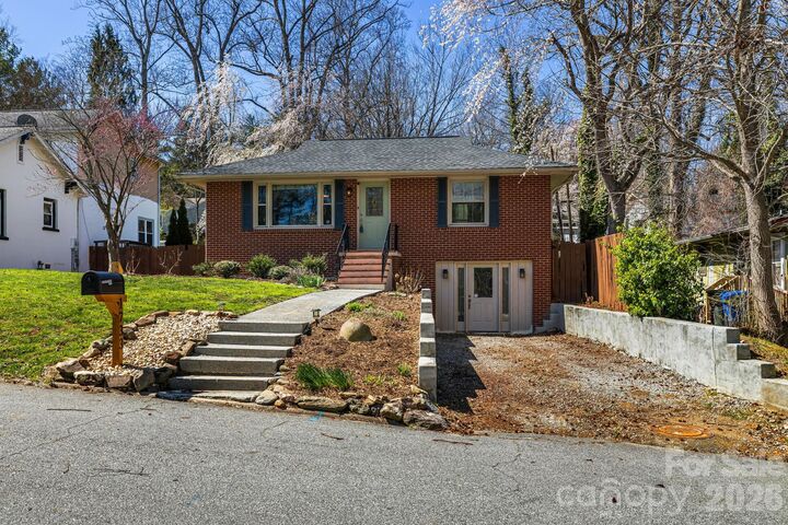 Property Photo:  1733 Clairmont Drive  NC 28791 