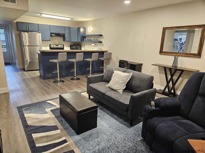 Property Photo:  247 Miller Ln  WY 82009 