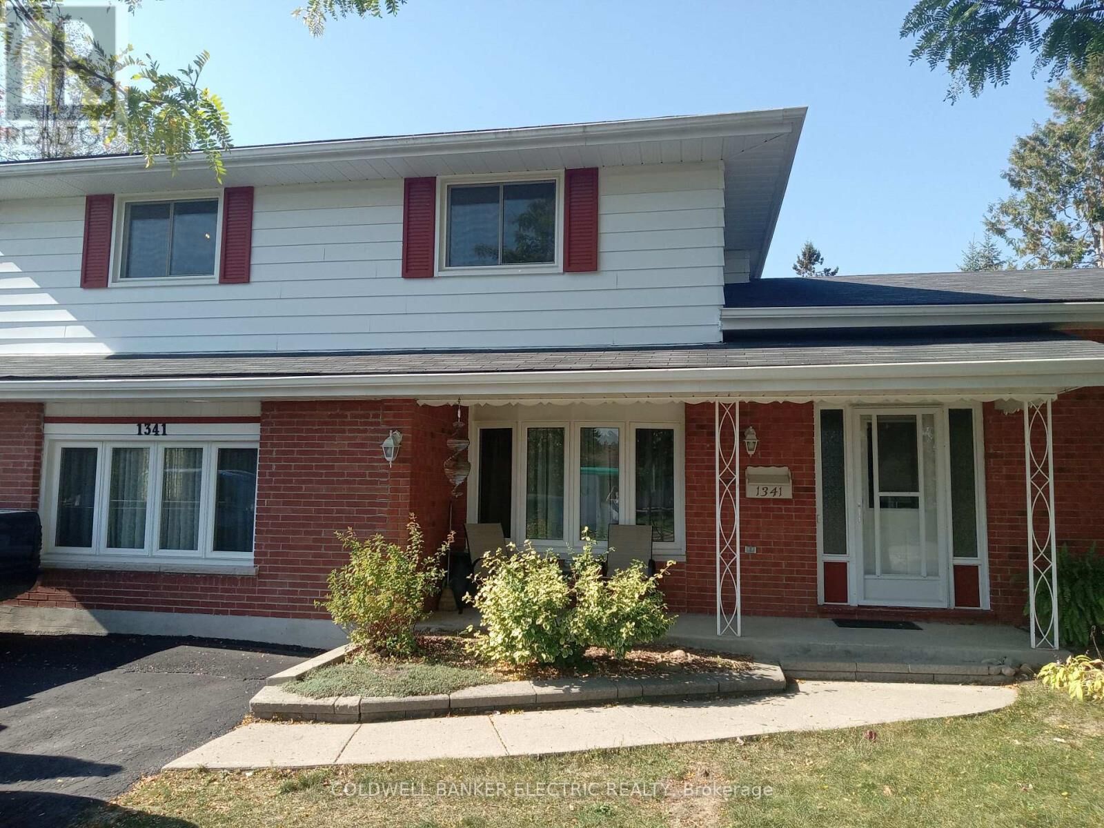 Photo de la propriété:  1341 Heather Lane  ON K9J 7N1 