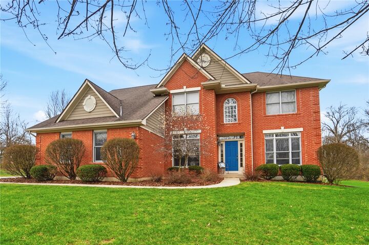 Property Photo: 930 Indigo Creek Circle OH 45458