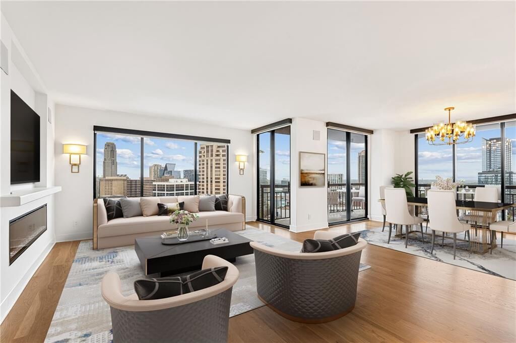 Property Photo:  3481 Lakeside Drive NE P206  GA 30326 