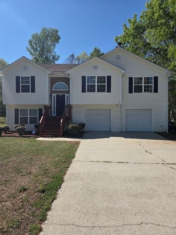 Property Photo:  35 Pembroke Place  GA 30016 
