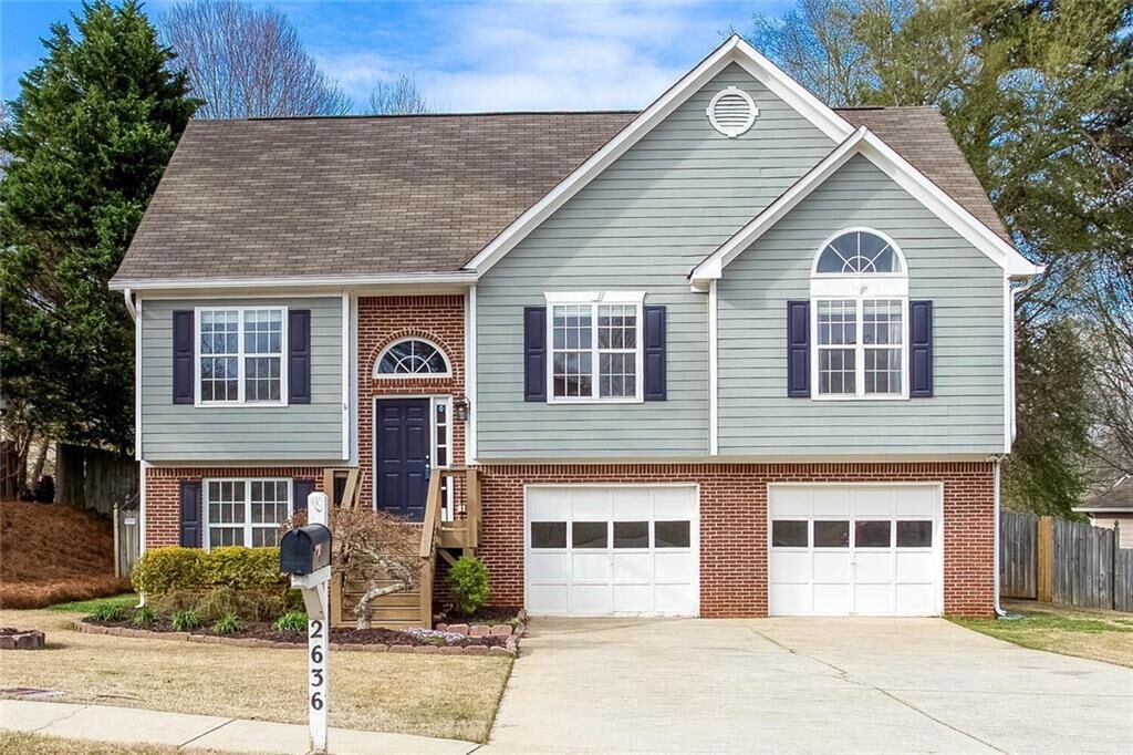 Property Photo:  2636 English Oaks Lane NW  GA 30144 