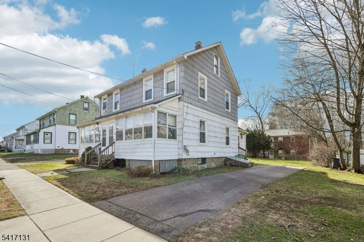 Property Photo:  30 Willard St  NJ 07442 