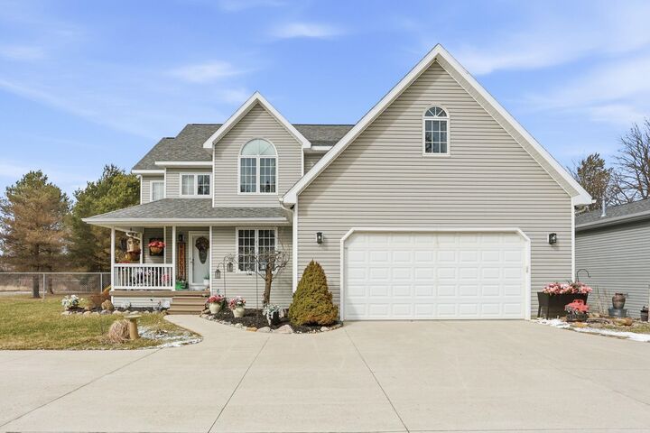 Property Photo:  2119 E Vienna Road  MI 48420 