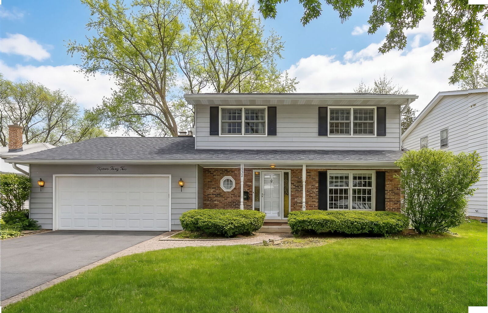 Property Photo:  1532 Swallow Street  IL 60565 