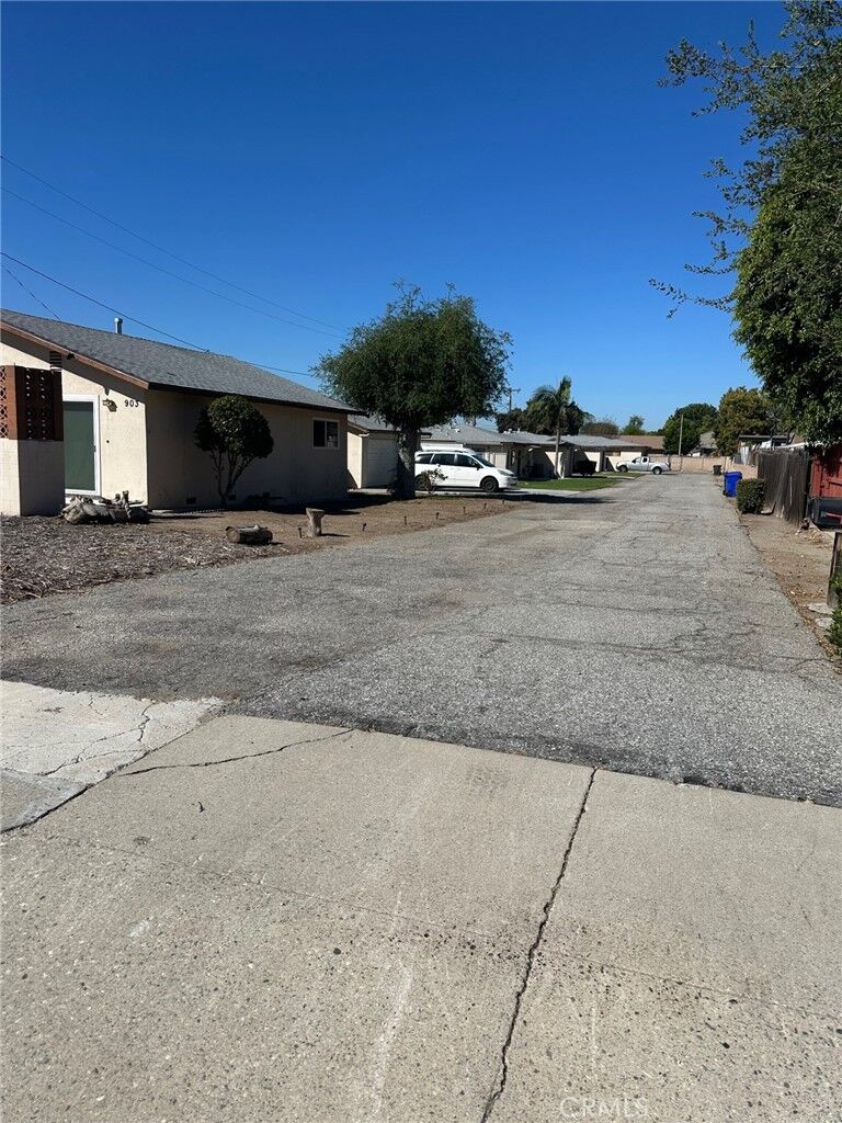 Property Photo:  903 Las Lomas Road  CA 91010 