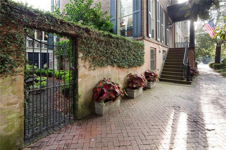 Property Photo: 11 W Jones Street GA 31401