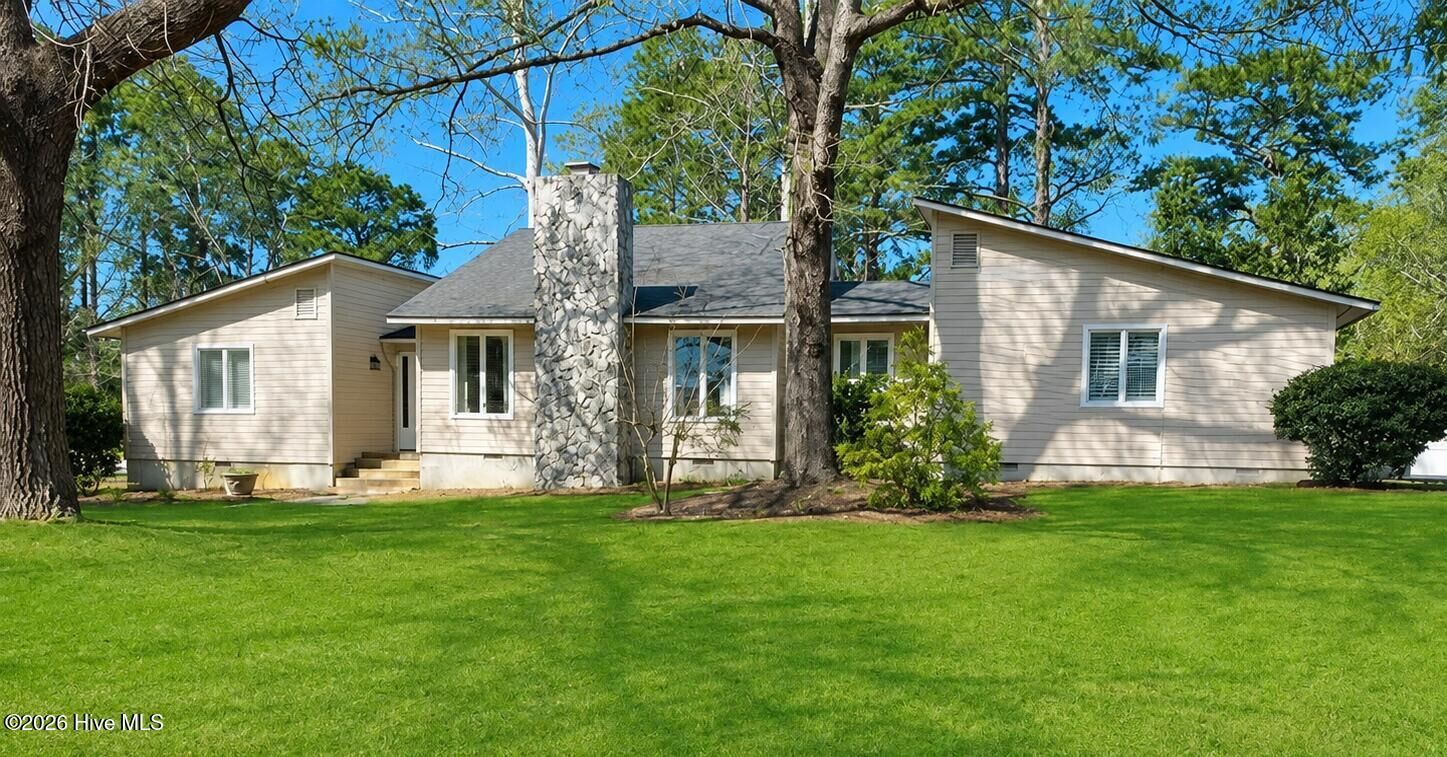 Property Photo: 2422 Tram Road NC 28562