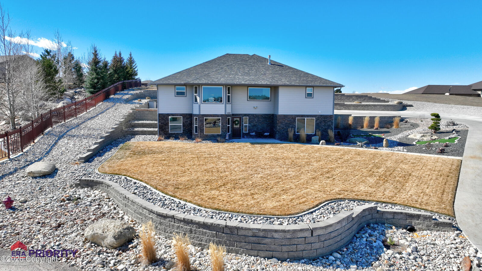 Property Photo:  104 Vista Hills Ct -  WY 82718 