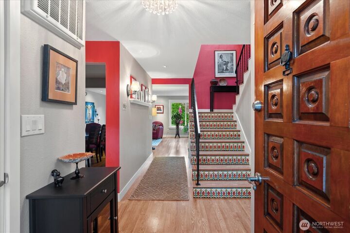 Property Photo:  1532 NW 195th Street 1  WA 98177 