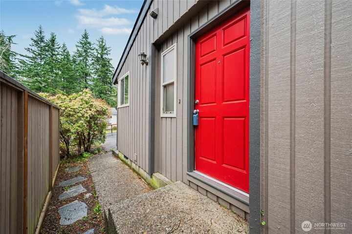 Property Photo: 2918 Sylvan Street 103 WA 98226