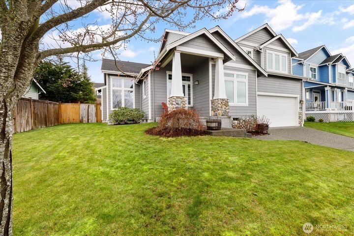 Property Photo: 1676 SW Ulysses Street WA 98277