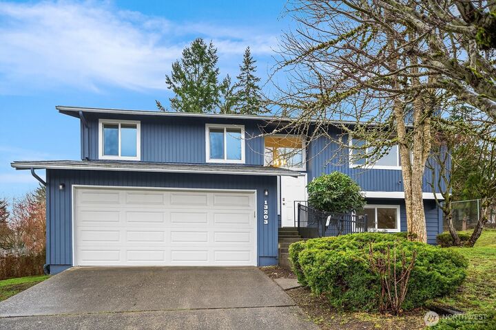 Property Photo:  13203 SE 164th Street  WA 98058 
