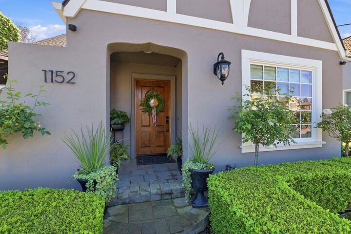 Property Photo:  1152 Willow Glen Way  CA 95125 