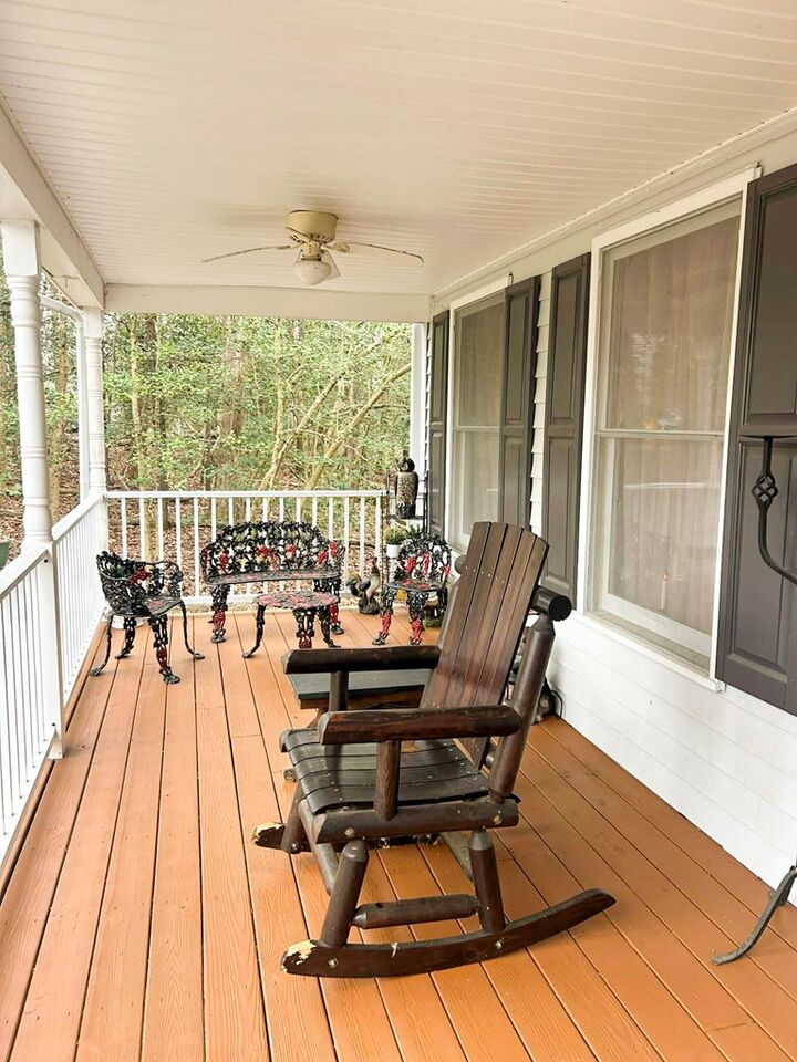Property Photo: 3804 Pheasant Chase Dr VA 23231