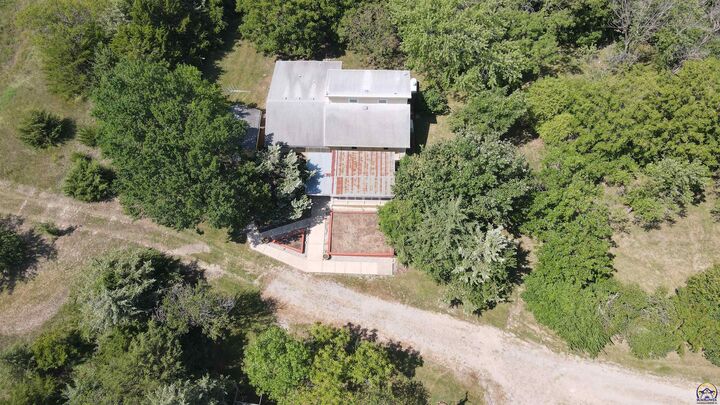 Property Photo: 11973 SW 77th St KS 66402