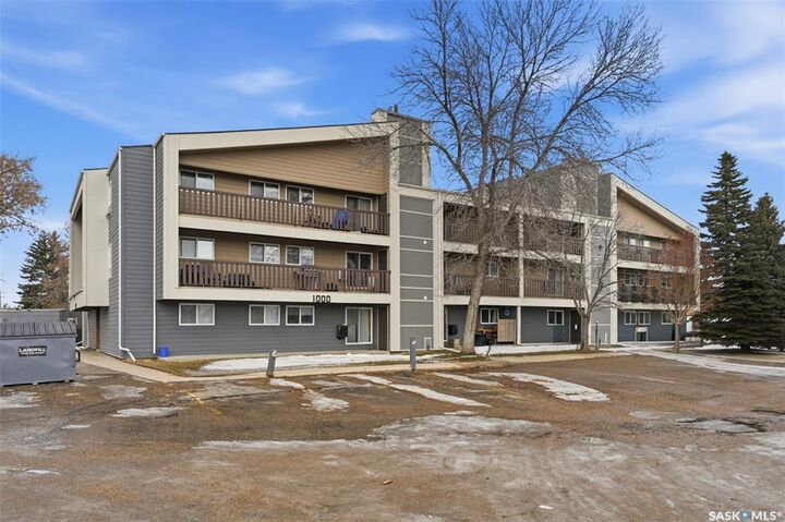 Photo de la propriété:  425 115th Street E 1031  SK S7N 2E5 