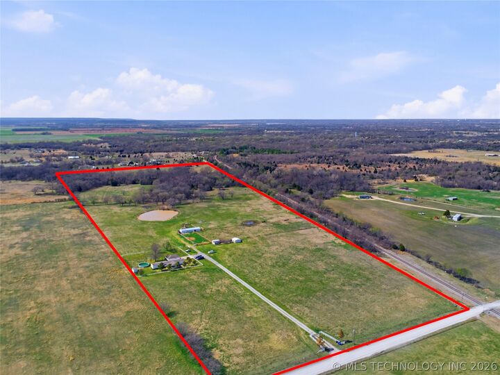 Property Photo: 19828 S 365th OK 74454