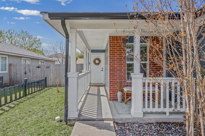 Property Photo: 6809 Sabrina Drive TX 78747