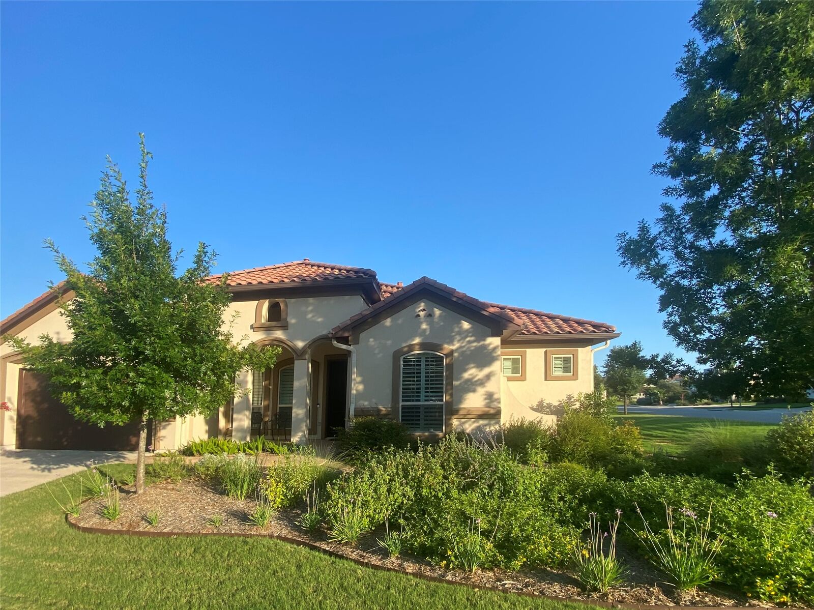 Property Photo: 104 Drawing Maple Street TX 78666