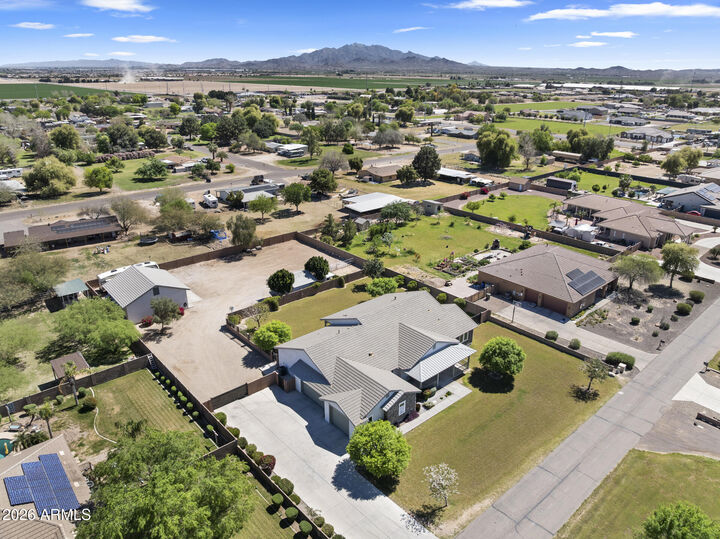 Property Photo:  2505 S 199th Avenue  AZ 85326 