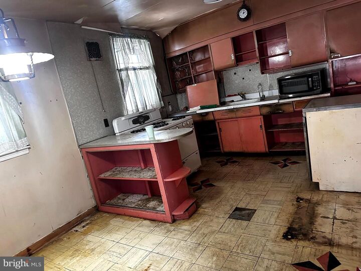 Property Photo:  1210 Yerkes Street  PA 19119 