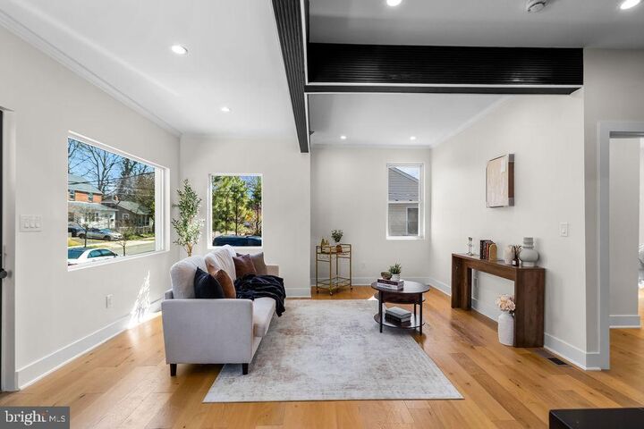 Property Photo:  713 Croissant Place SE  DC 20019 