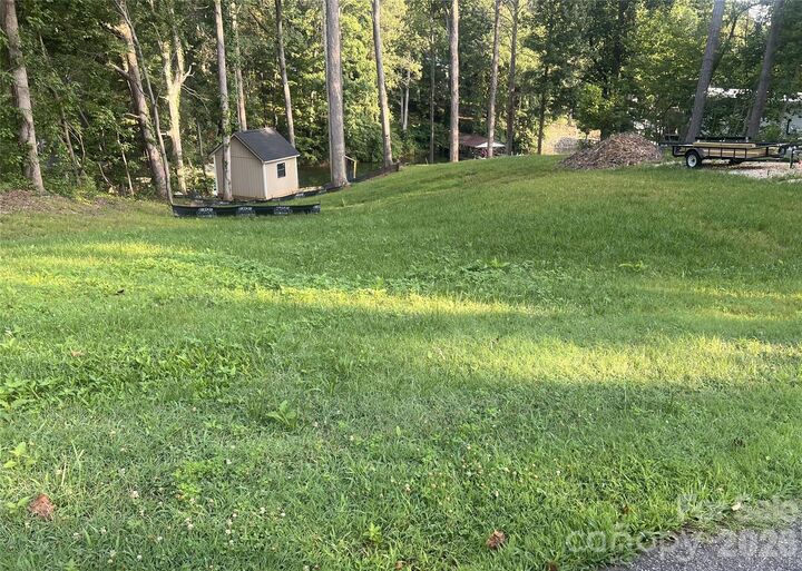 Property Photo: 3748 Landmark Drive NC 28673