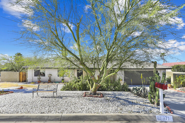 Property Photo:  66871 Casa Grande Drive  CA 92240 
