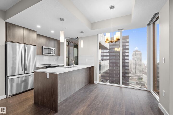 Property Photo:  10180 103 Street NW 2201  AB T5J 0L1 