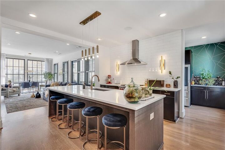 Property Photo:  2074 Telfair Circle NE  GA 30324 