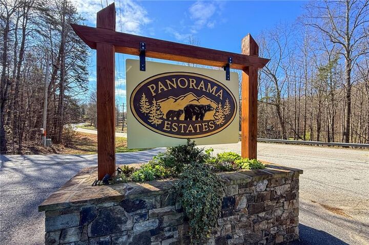 Property Photo: 1773 Panorama Drive GA 30571