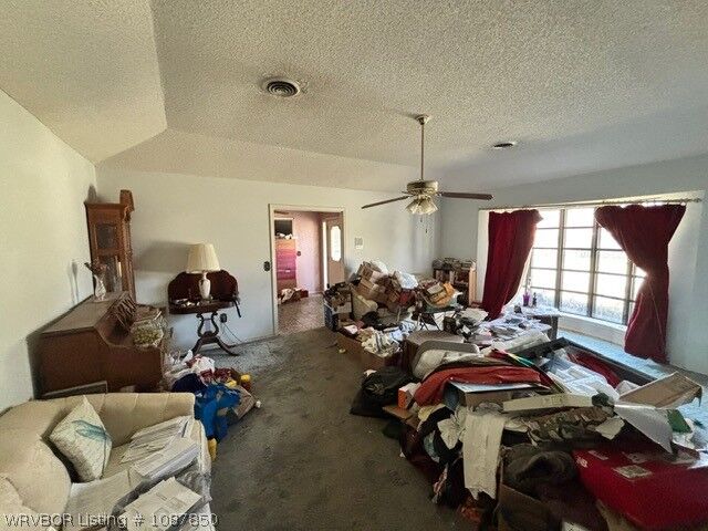 Property Photo: 10201 Seven Oaks Road AR 72908