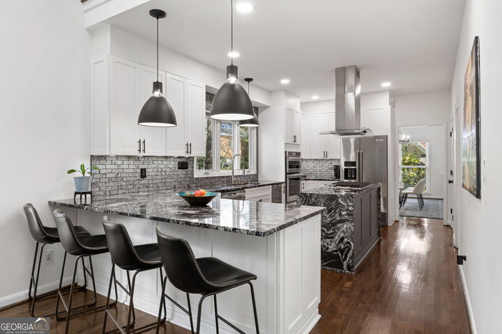 Property Photo:  1013 Lenox Valley Drive NE  GA 30324 