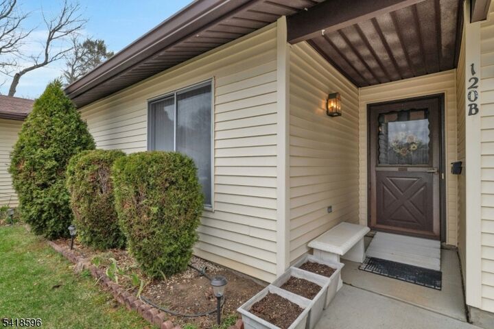 Property Photo: 120 Ironwood Plz NJ 08831