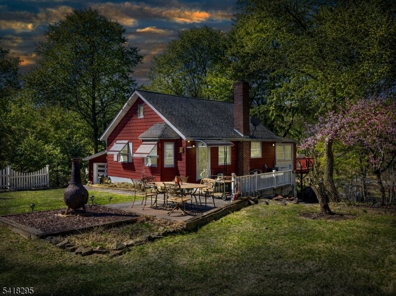 Property Photo: 13 Pautuck Rd NJ 07422