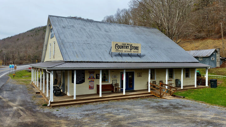 Property Photo:  8869 Sweet Springs Valley Rd  WV 24941 