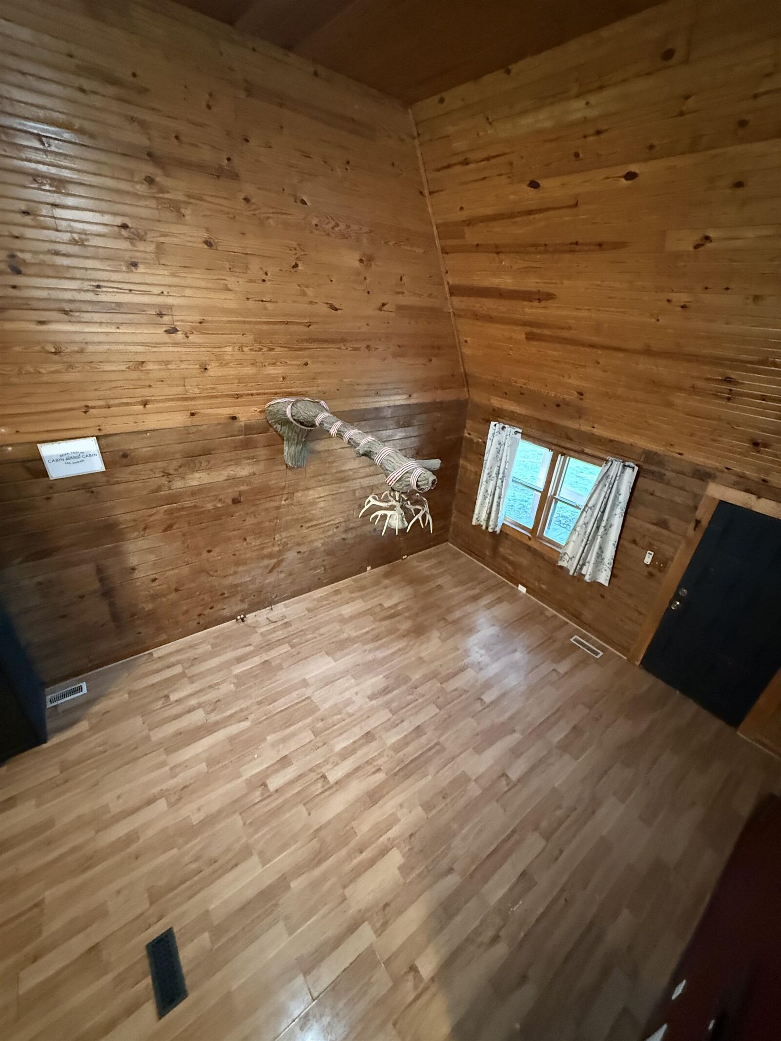 Property Photo: 8914 Martin Martin Rd KY 42420