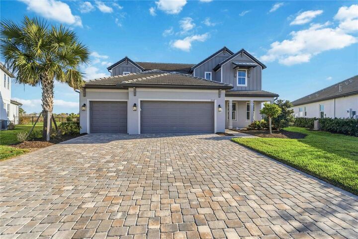 Property Photo:  17109 Sweetwater Village Drive  FL 34211 