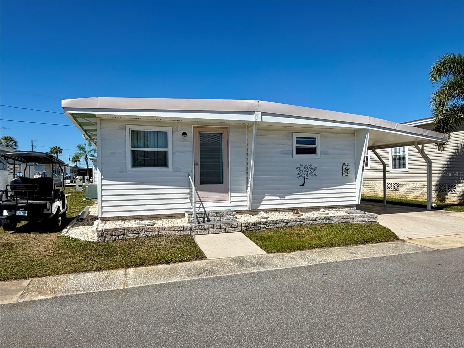 Property Photo:  34098 Cherry Drive N  FL 33781 