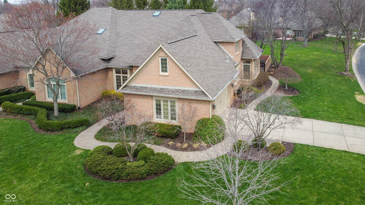 Property Photo:  1700 Pathway Drive S  IN 46143 