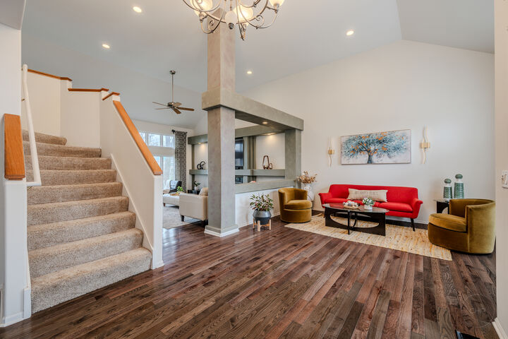 Property Photo:  2805 Clara Avenue  IL 60502 