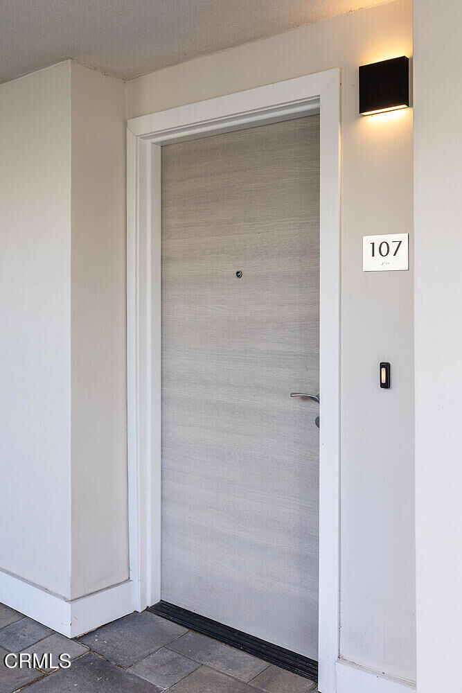 Property Photo:  399 E Del Mar Boulevard 107  CA 91101 