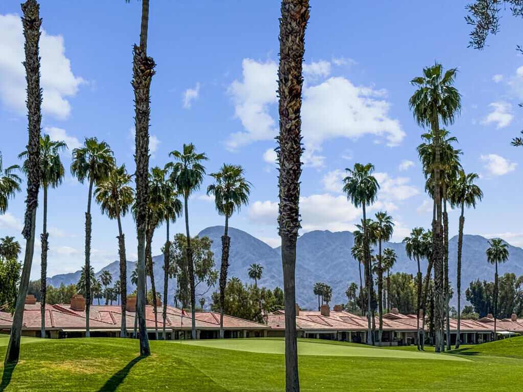 Property Photo:  89 Camino Arroyo S  CA 92260 
