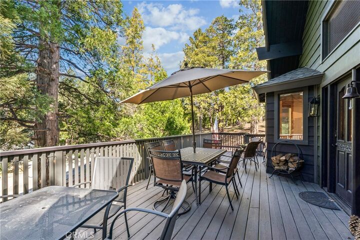 Property Photo: 499 Golf Course CA 92352